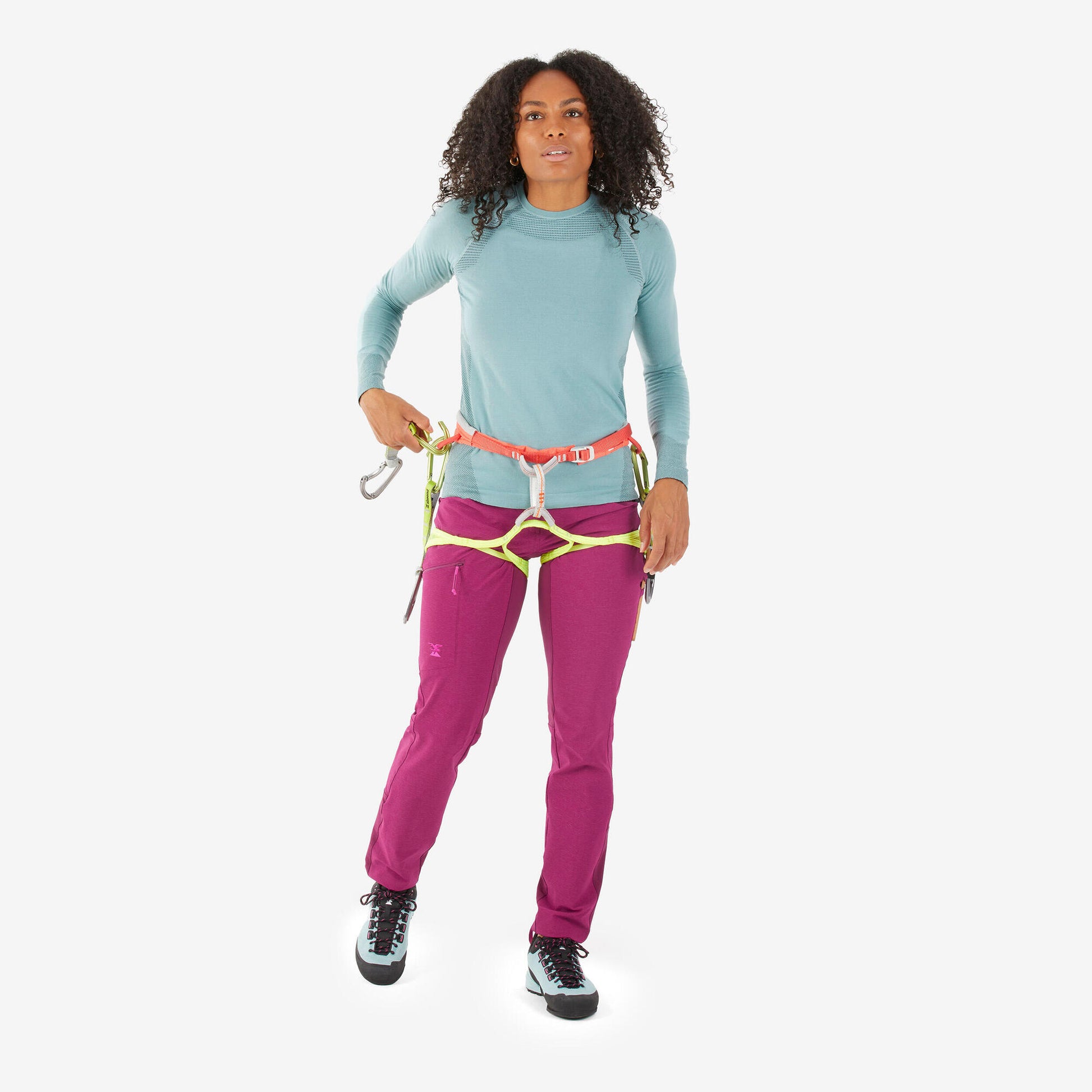 {*frosty-turquoise-8828148*}