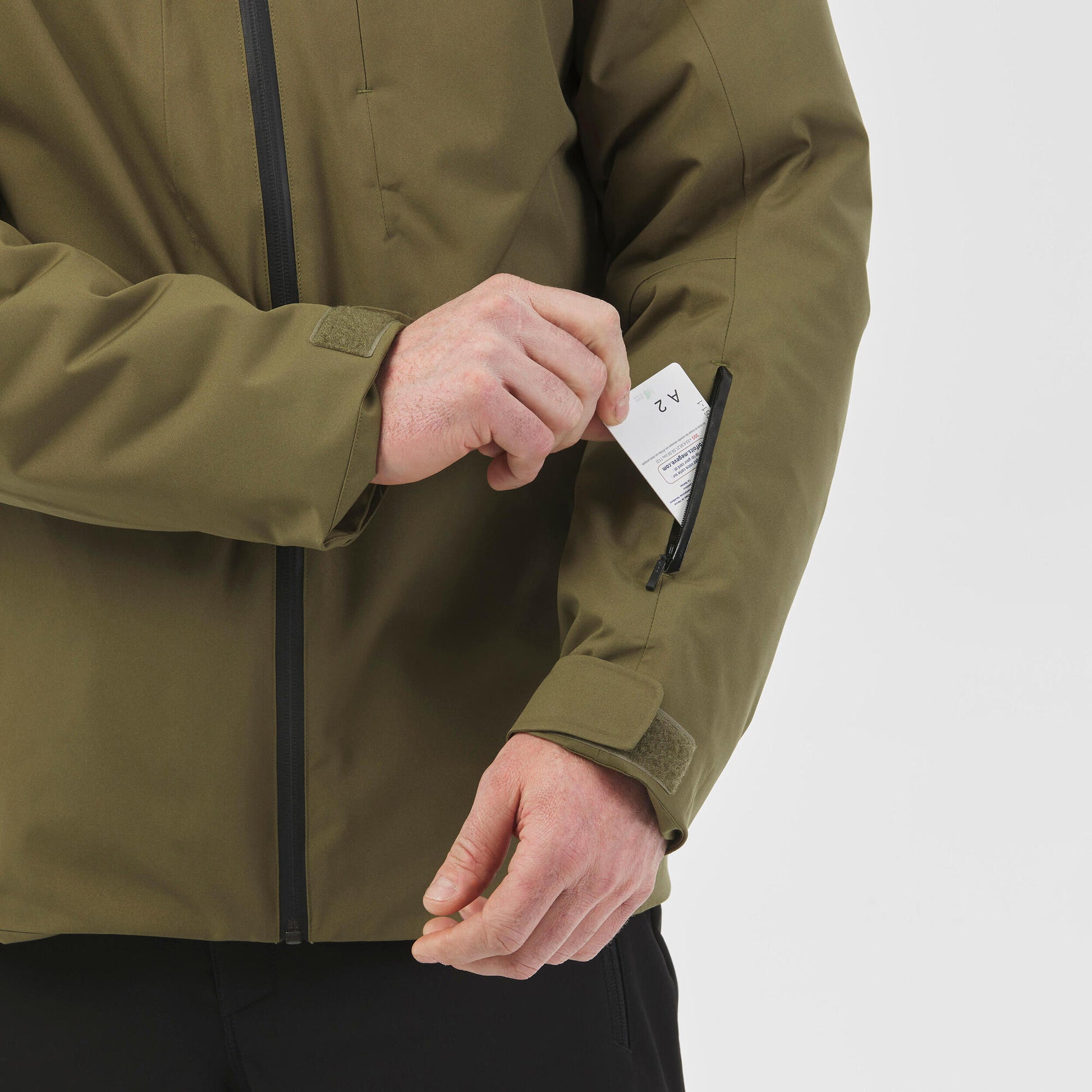 {*golden-olive-green-8830516*}