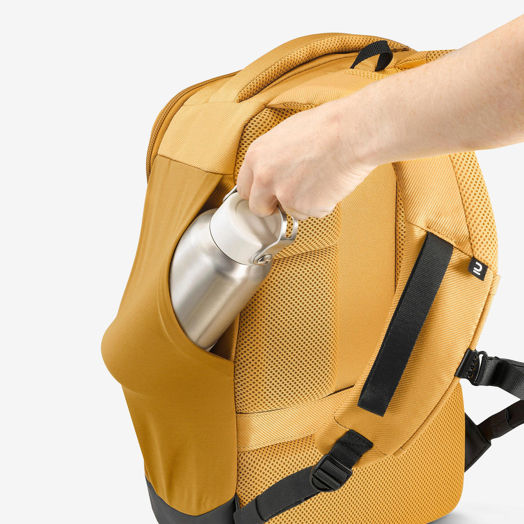 {*yellow-ochre-8844302*}