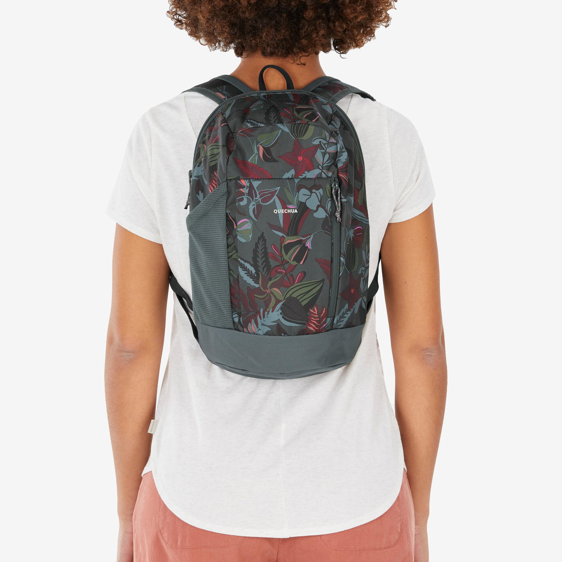 {*dark-green-8844351*}