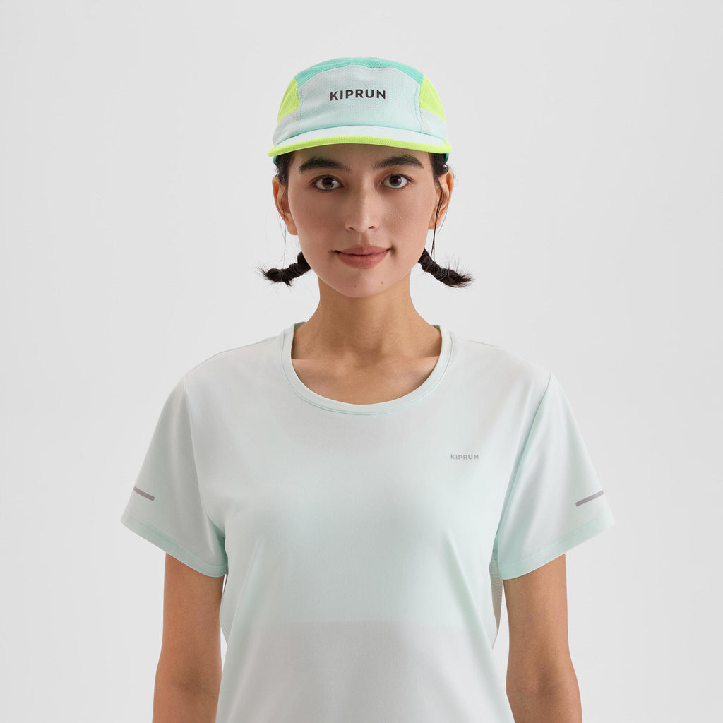 {*mint-green-8852483*}