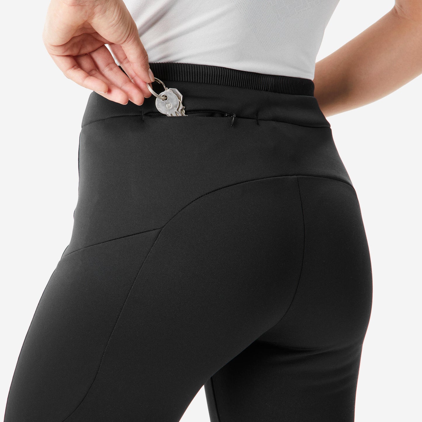 {*smoked-black-8853000*}