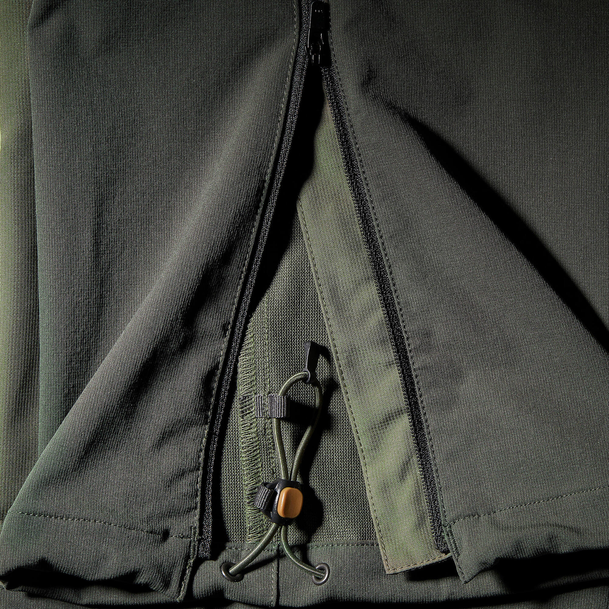 {*bronze-khaki-green-8853743*}