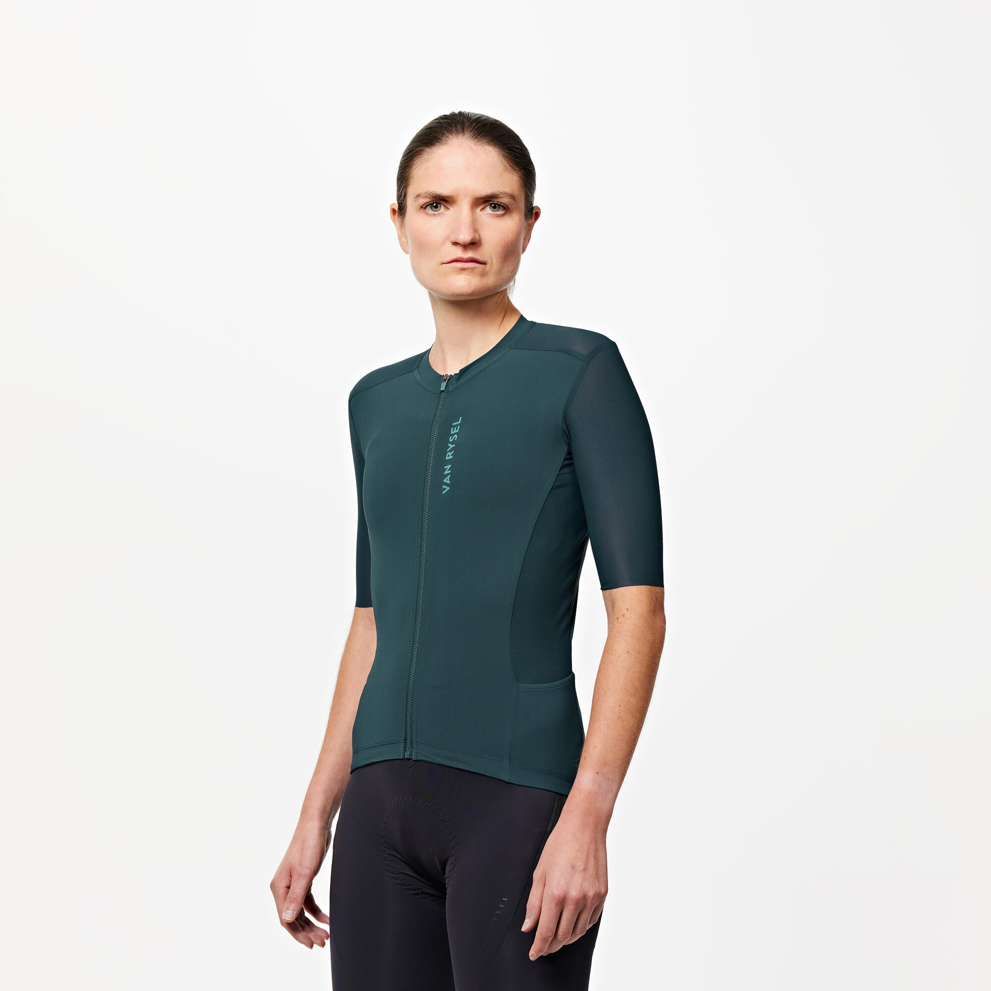 {*deep-sea-turquoise-8881725*}