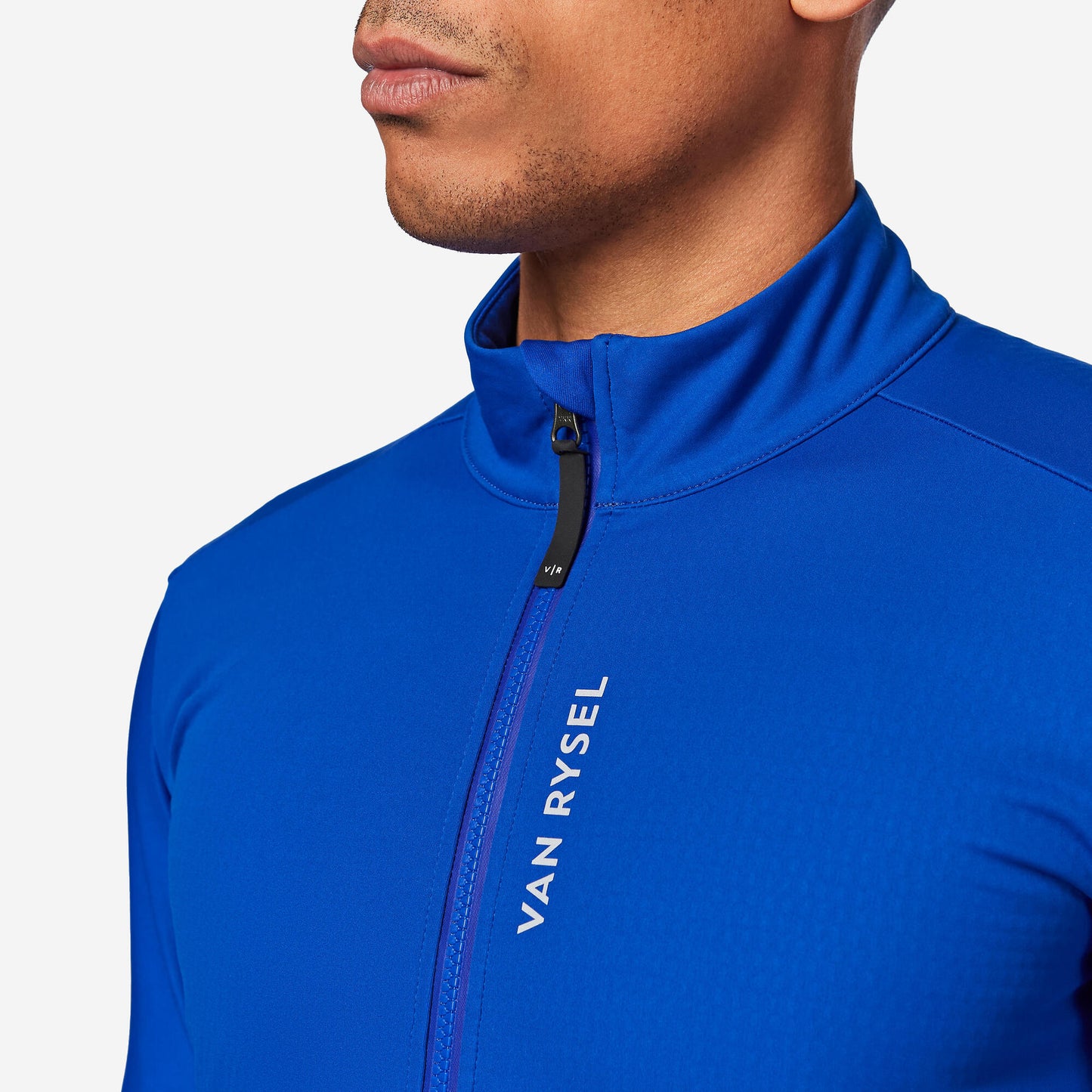 {*bright-indigo-8883134*}