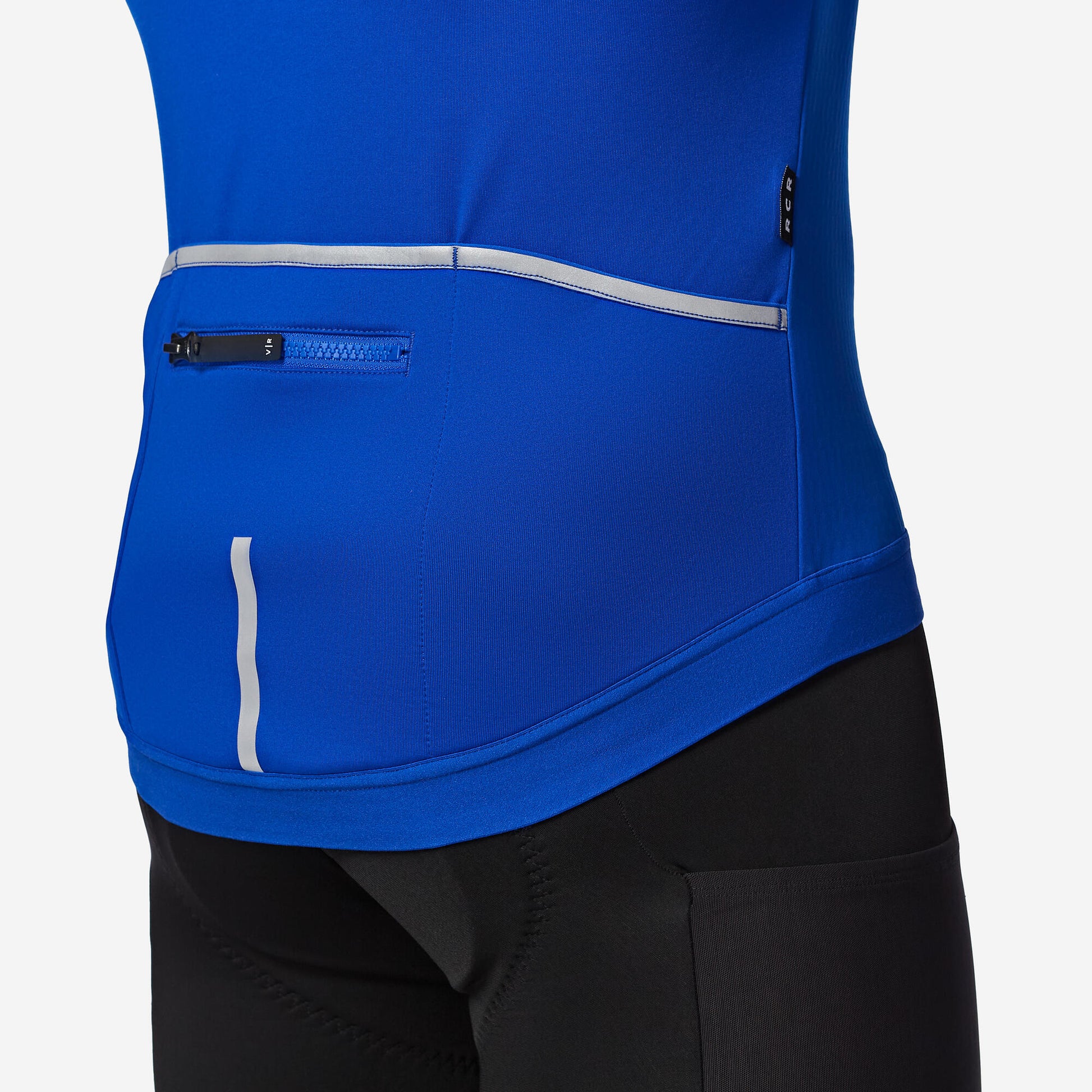 {*bright-indigo-8883134*}