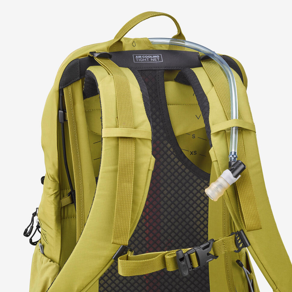 Quechua MH500 25 L Hiking Backpack