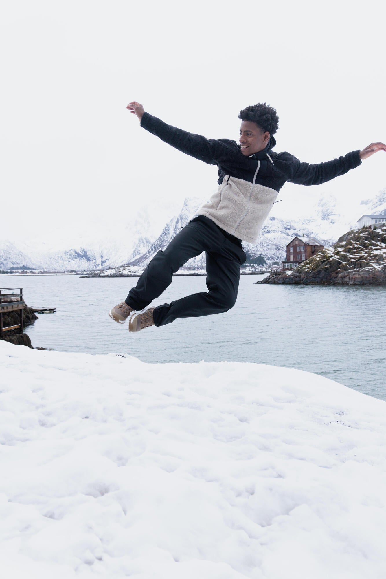 {*[[contextphoto]]*}