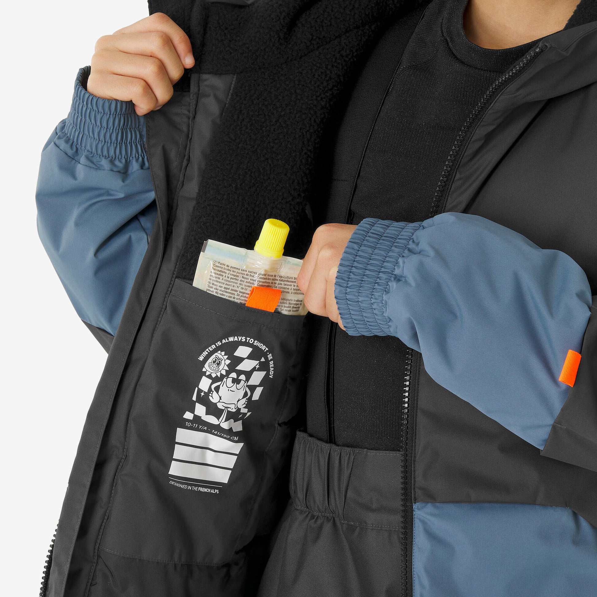 {*carbon-gray-8938129*}