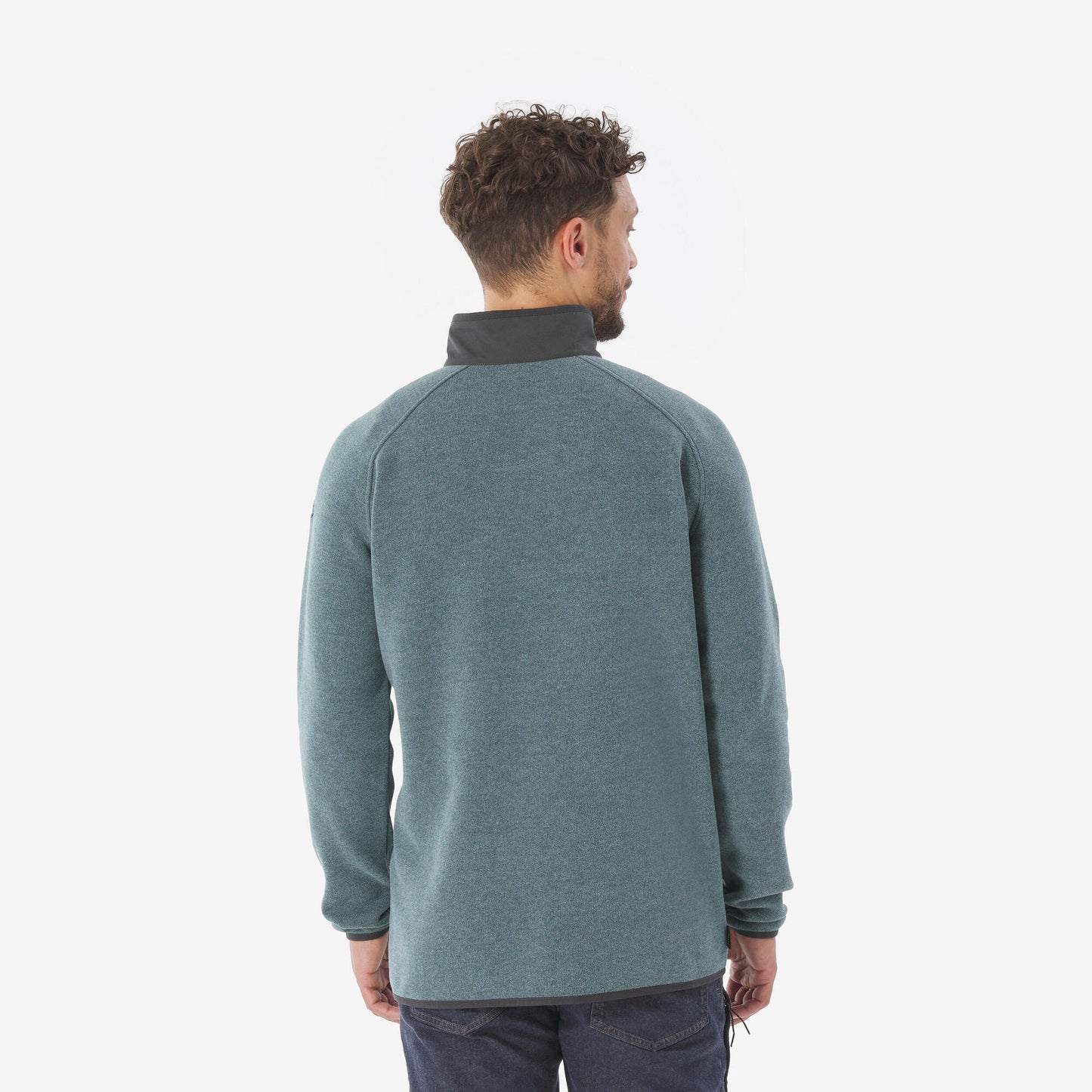 {*deep-sea-turquoise-8946114*}