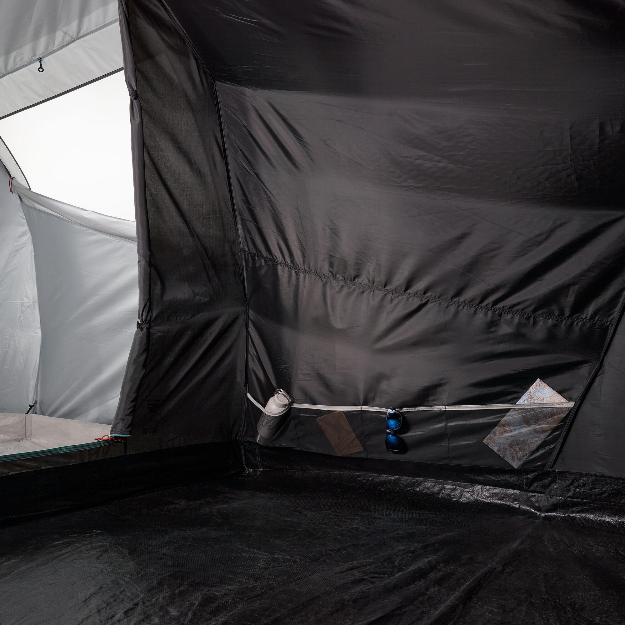 decathlon dark tent Quechua Arpenaz Fresh & Black Family Camping Tent 4 Person 1 Bedroom – Decathlon