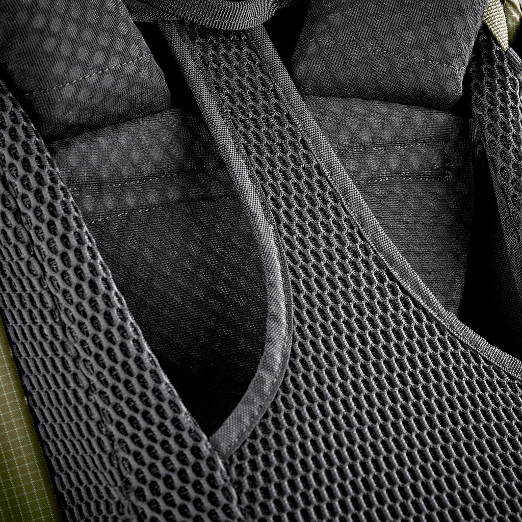 Men’s 60+10 L Trekking Backpack MT500 Air