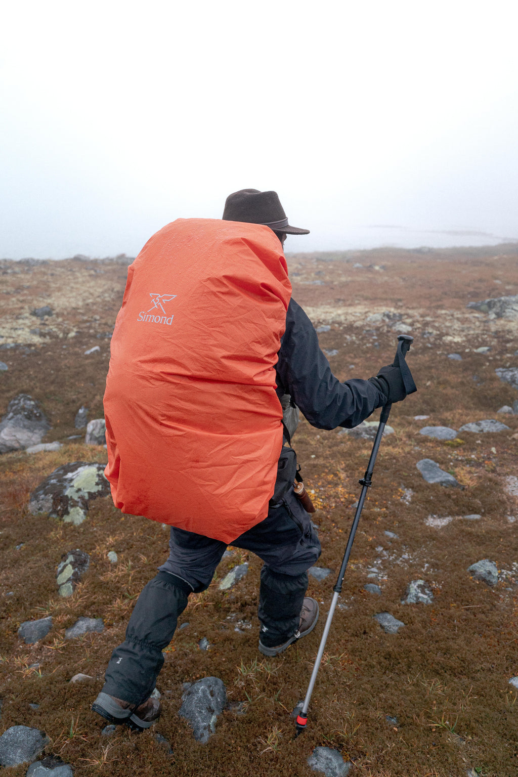 Men’s 60+10 L Trekking Backpack MT500 Air