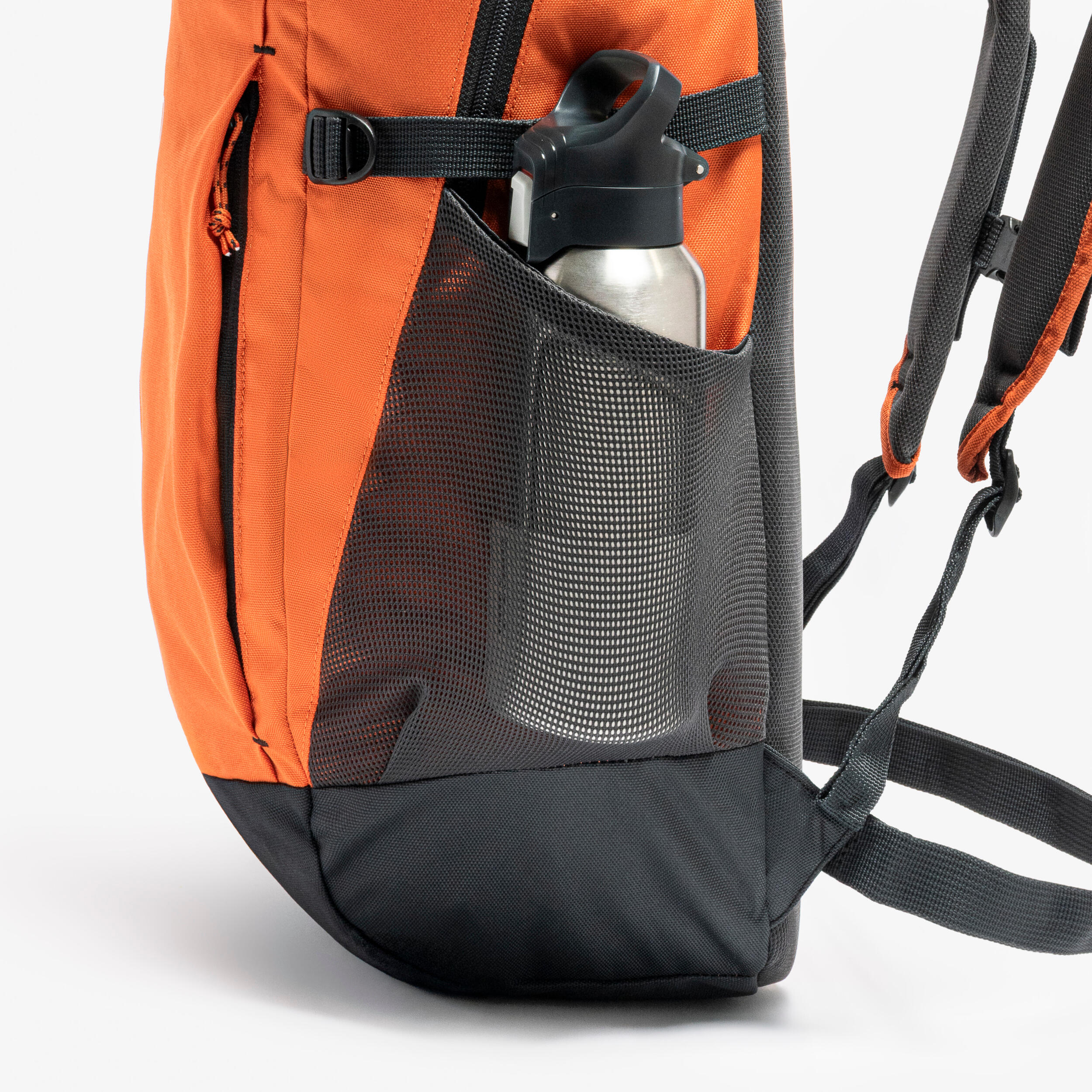 8999005 - Quechua 100 Arpenaz 27L Hiking Backpack