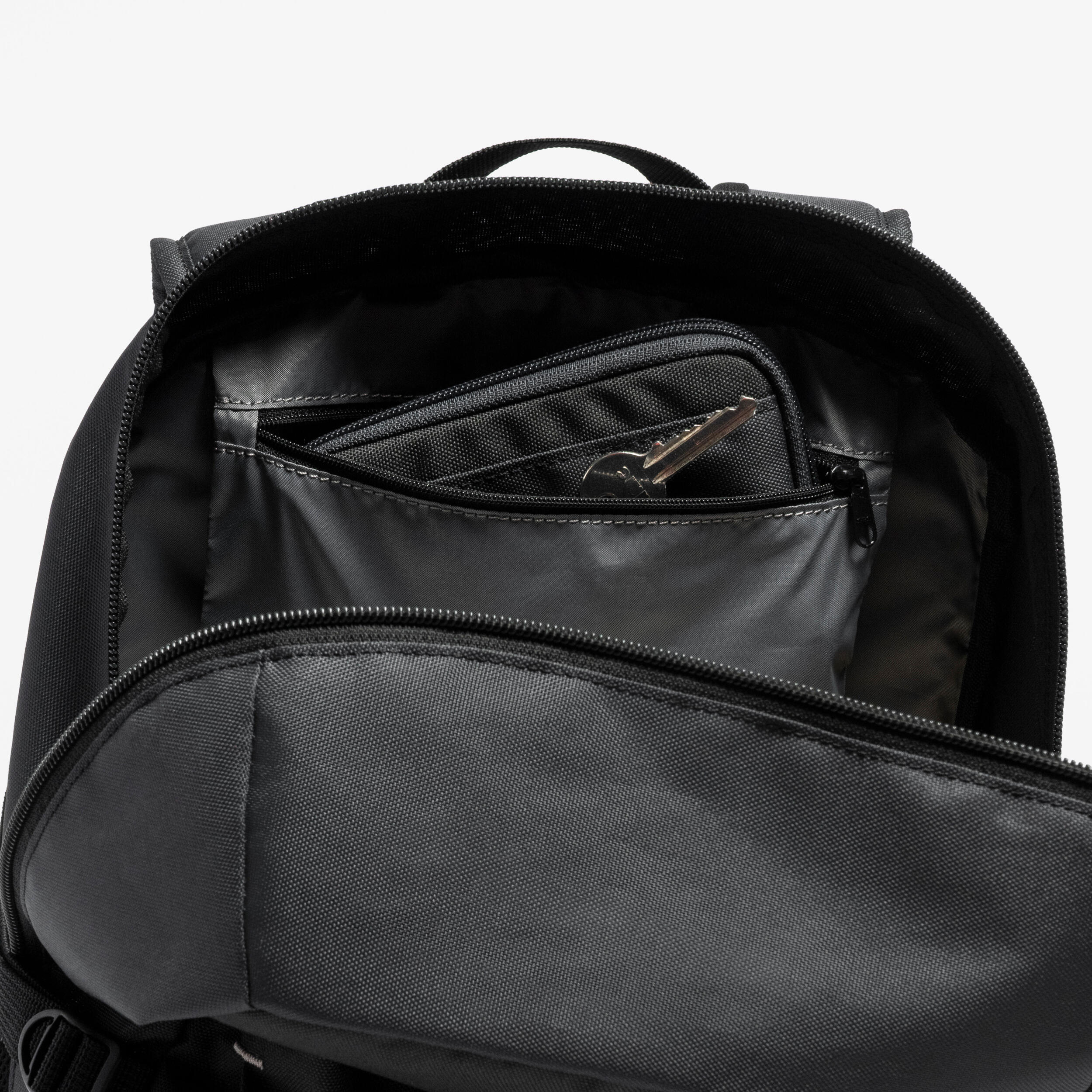 8999006 - Quechua 100 Arpenaz 27L Hiking Backpack