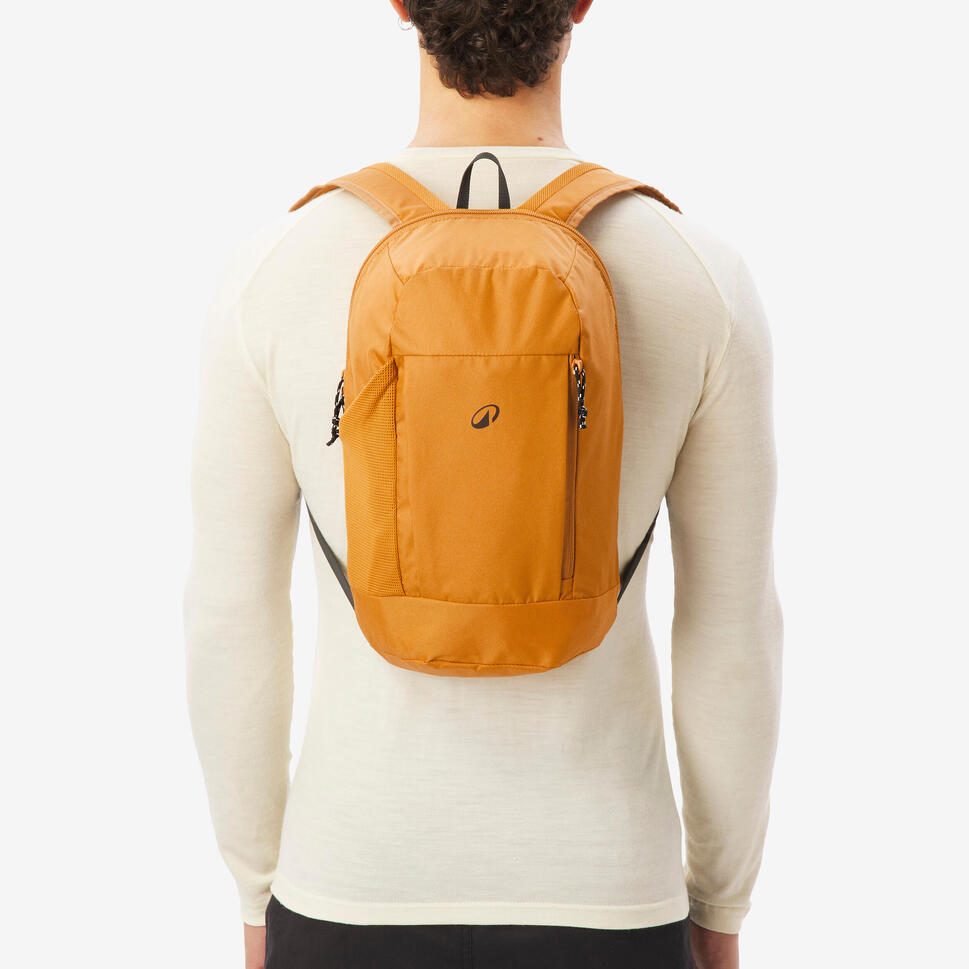 Quechua NH100 Arpenaz 10 L Hiking Backpack