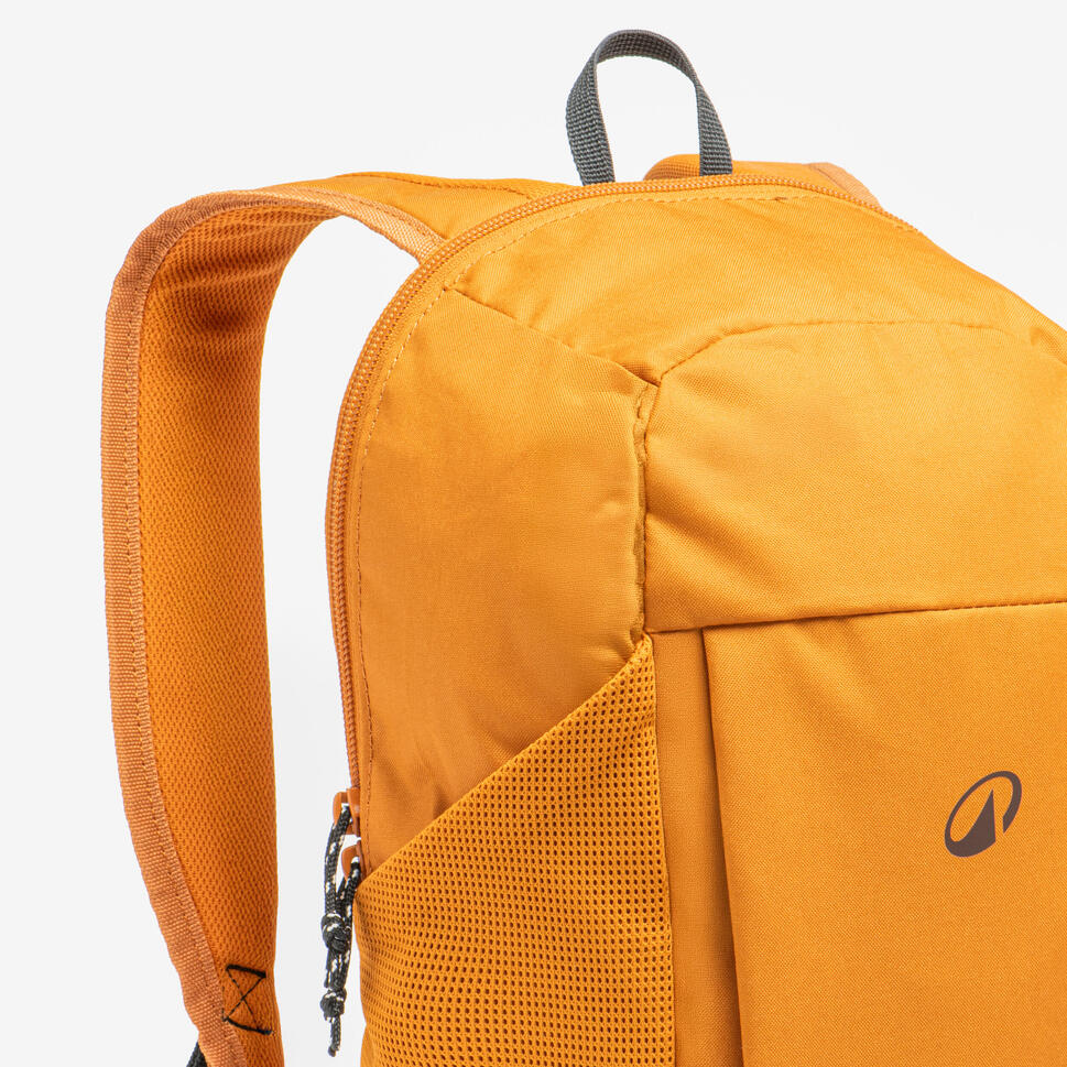 Quechua NH100 Arpenaz 10 L Hiking Backpack