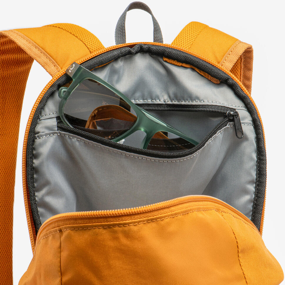 Quechua NH100 Arpenaz 10 L Hiking Backpack