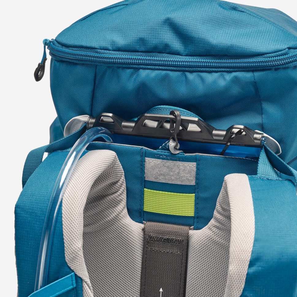 Quechua Kids’ MH500 28L Hiking Backpack