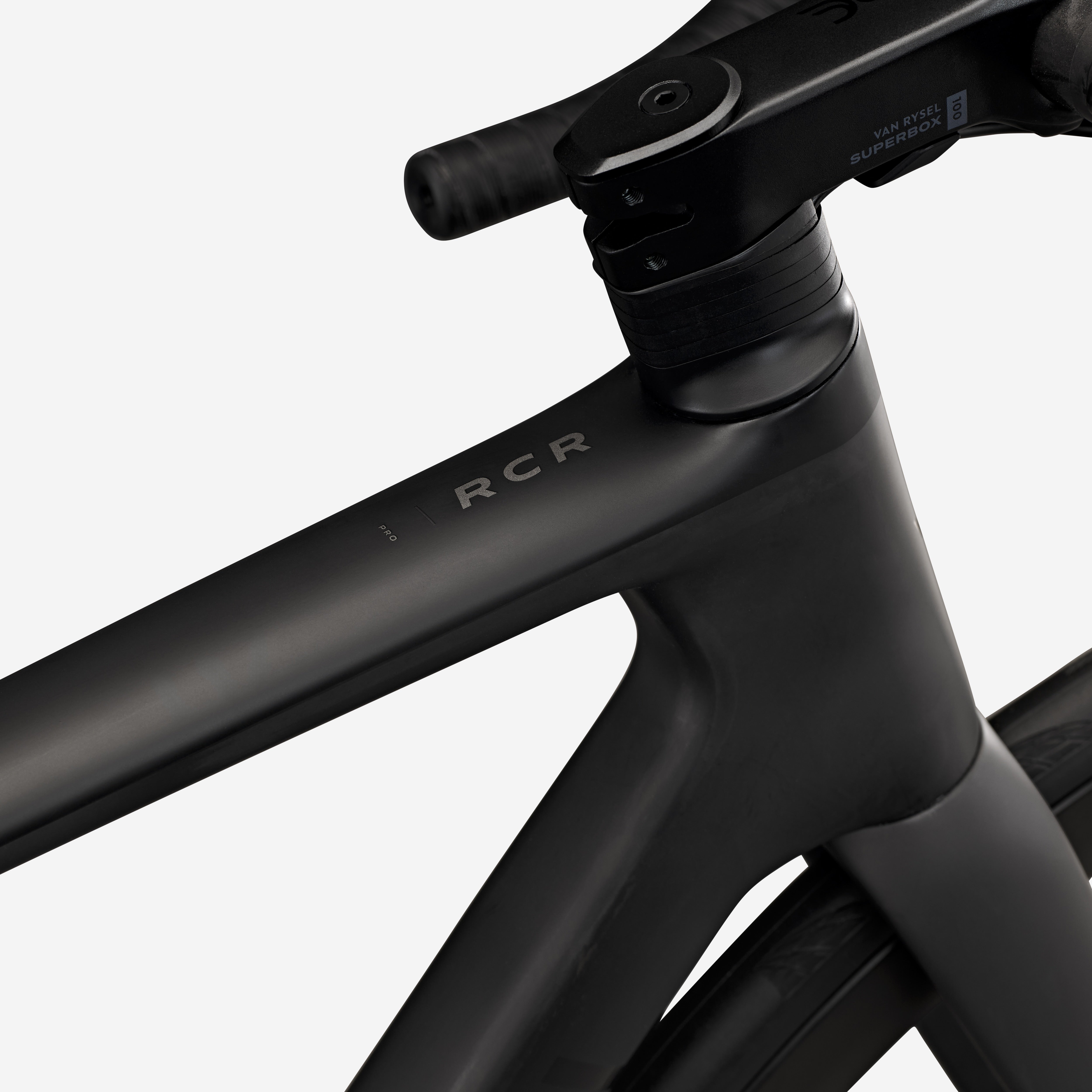 Van Rysel RCR Pro Road Bike - Thumbnail 3