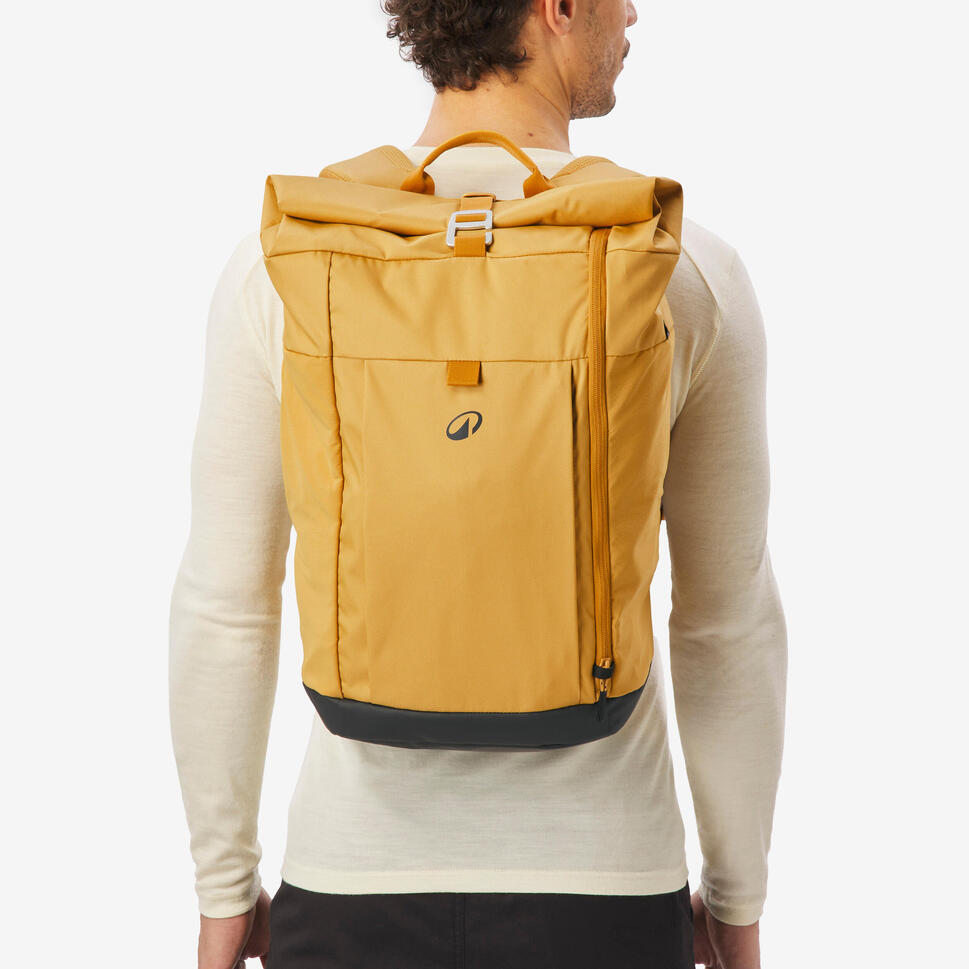 Quechua NH Escape 500 Rolltop 23 L Backpack