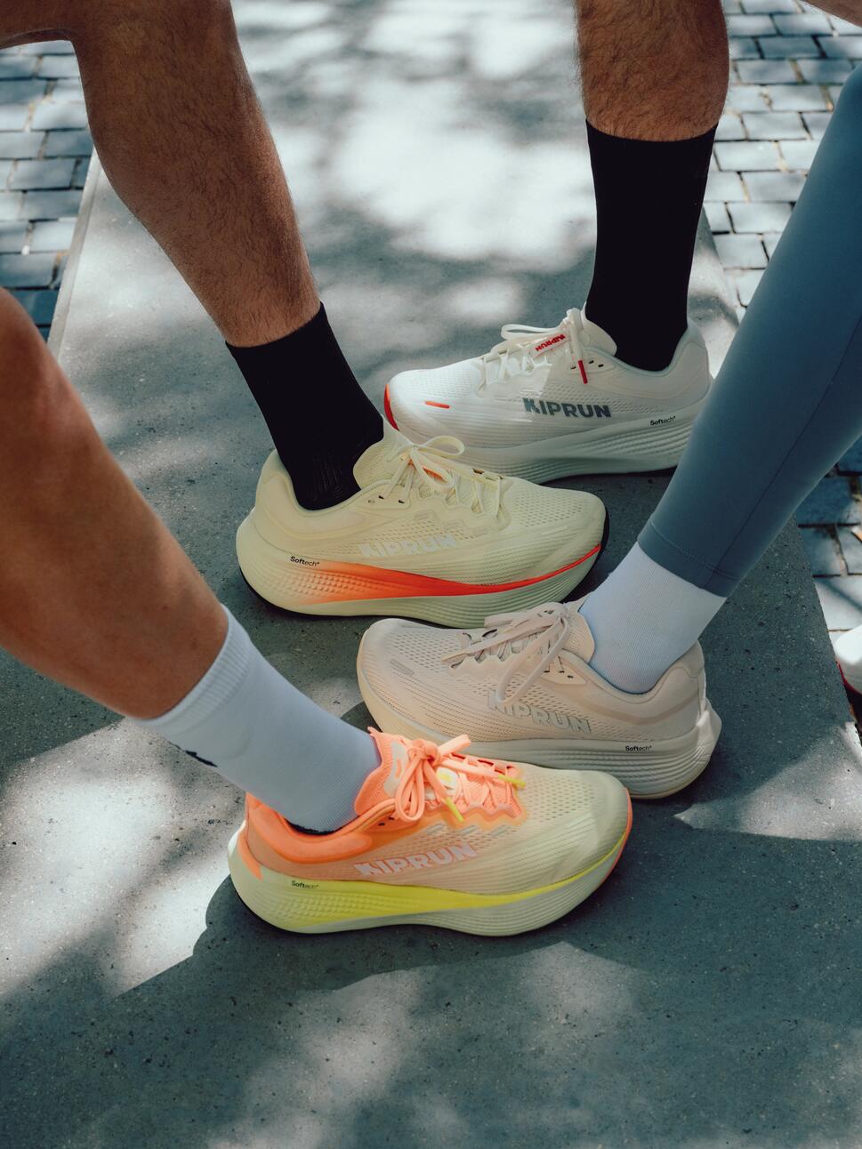 Kiprun Kipride Max Men's road running shoes - White/Orange
