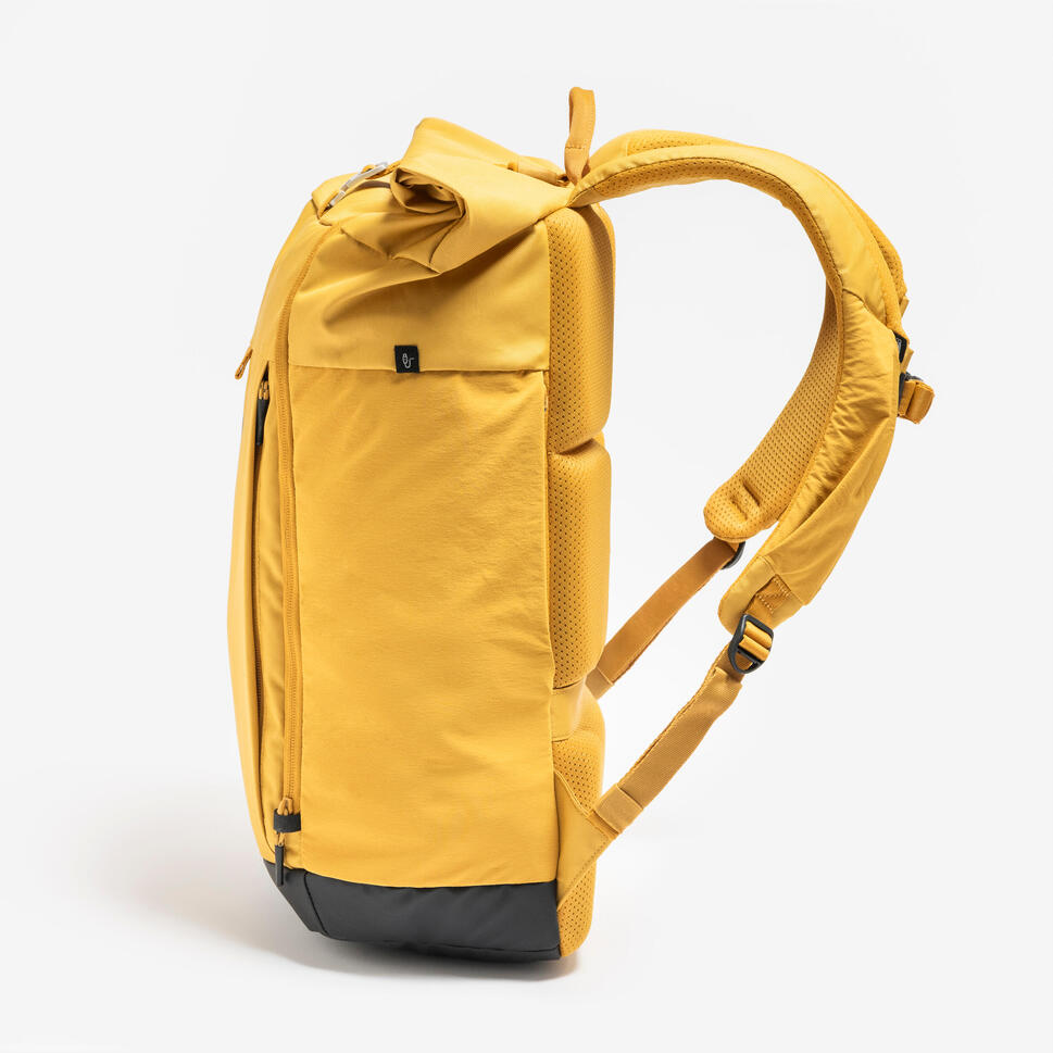 Quechua NH Escape 500 Rolltop 23 L Backpack