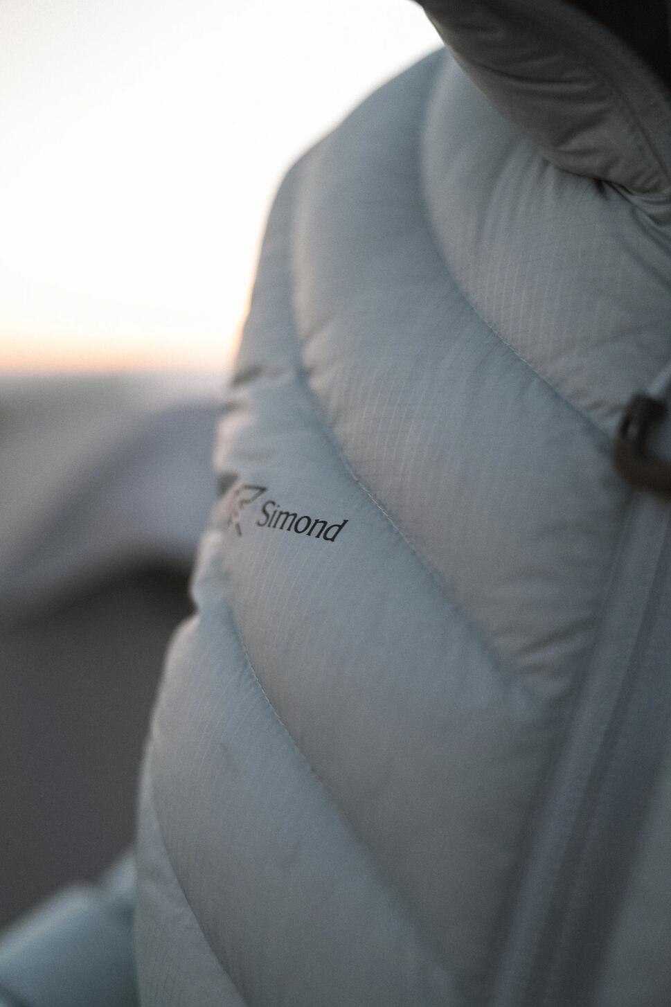 Simond Women’s MT500 Hooded Down Puffer Jacket