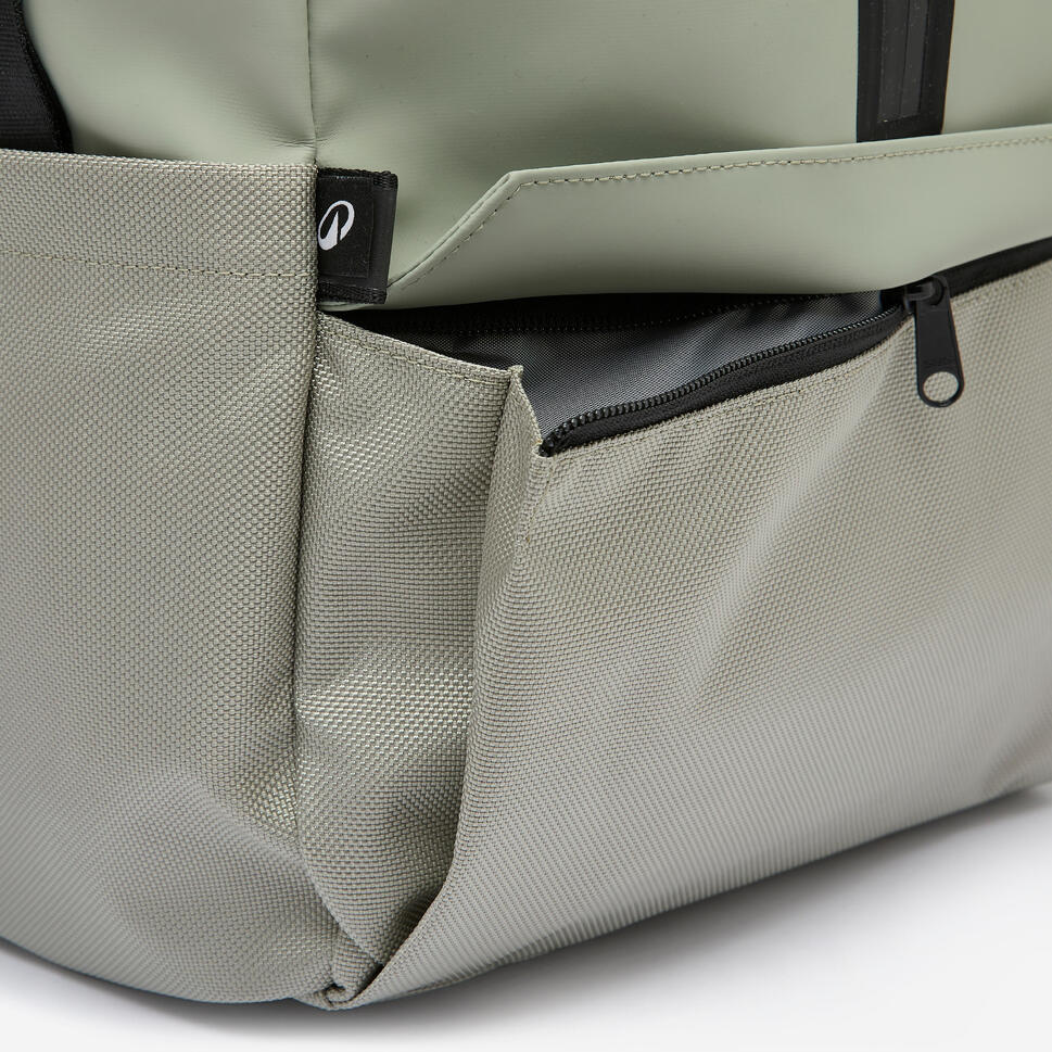 Roll-top backpack with laptop pocket, Commute 900 29L