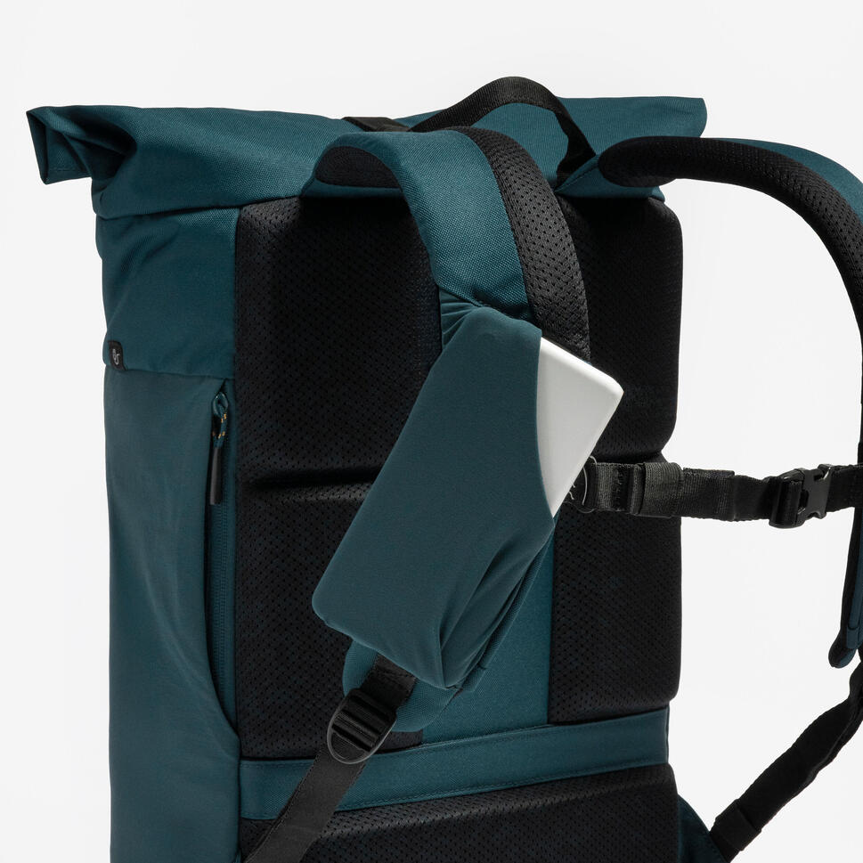 Quechua NH Escape 500 Rolltop 23 L Backpack