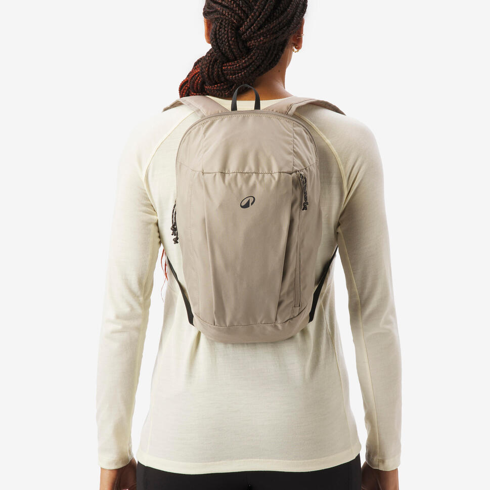 Quechua NH50 Arpenaz 10 L Hiking Backpack