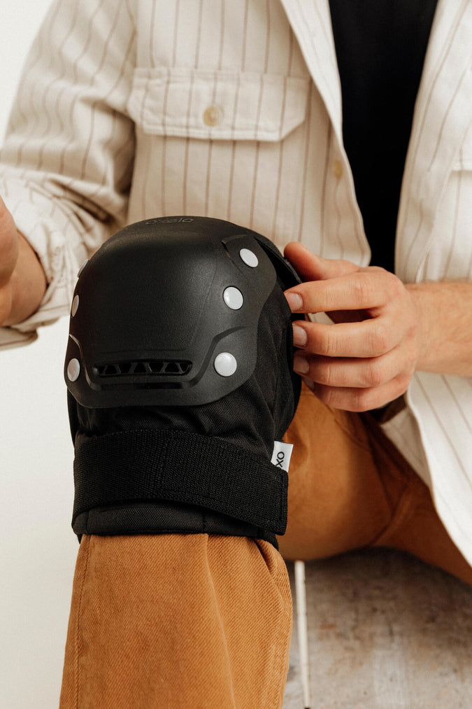 Oxelo FIT500 Protective Gear Set w KneeElbow Pads & Wrist Guard Adul