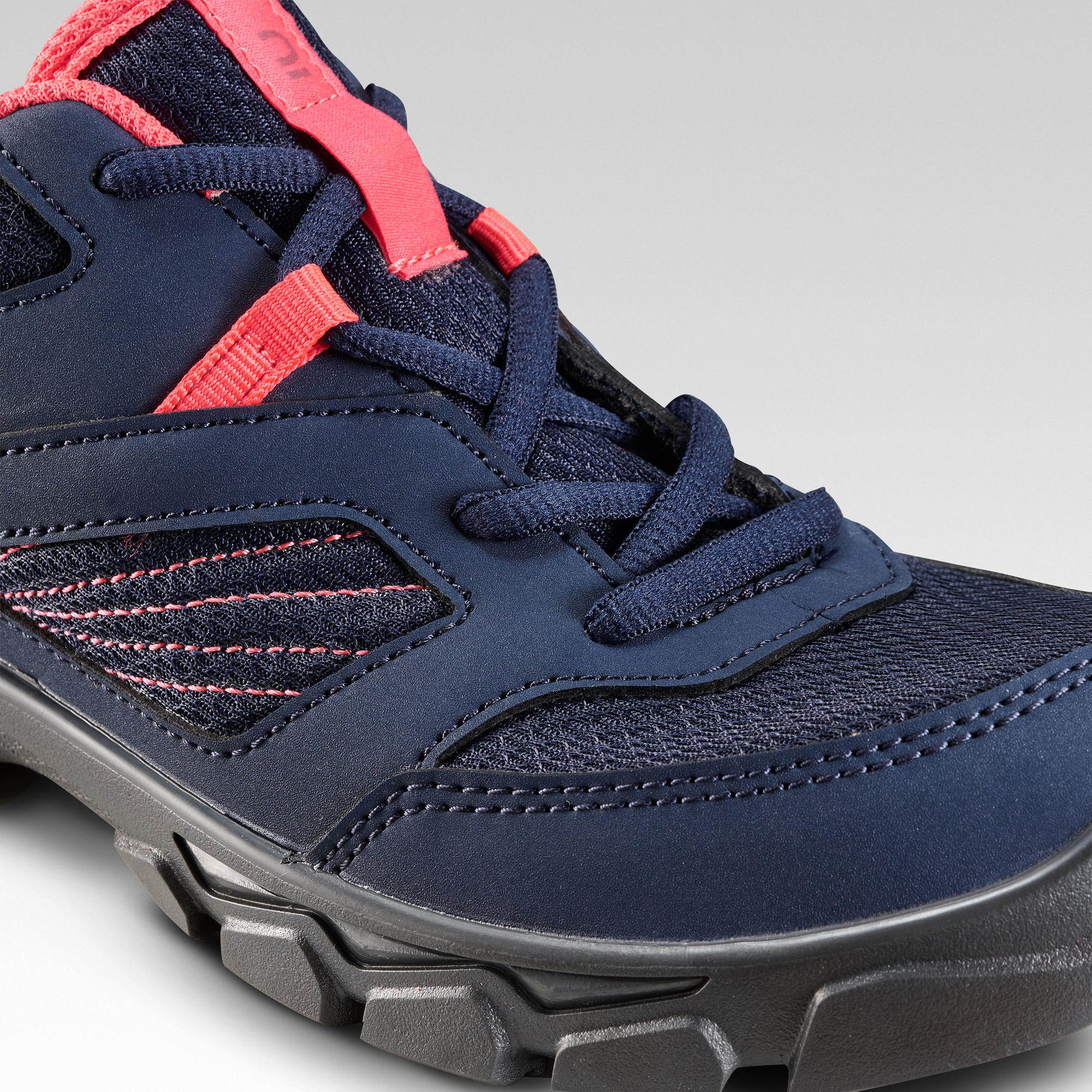 {*navy-blue-8600278*}