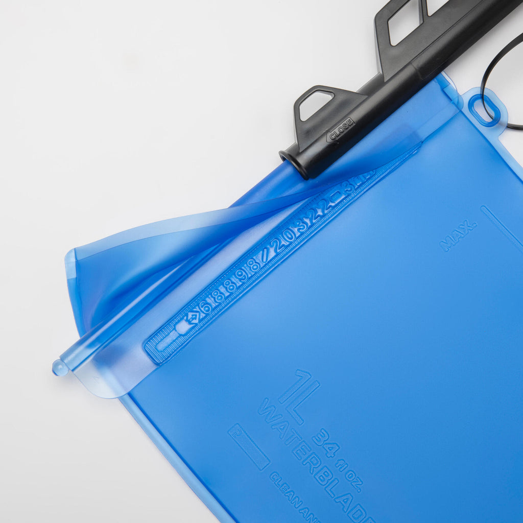 {*base-color-8618968*}